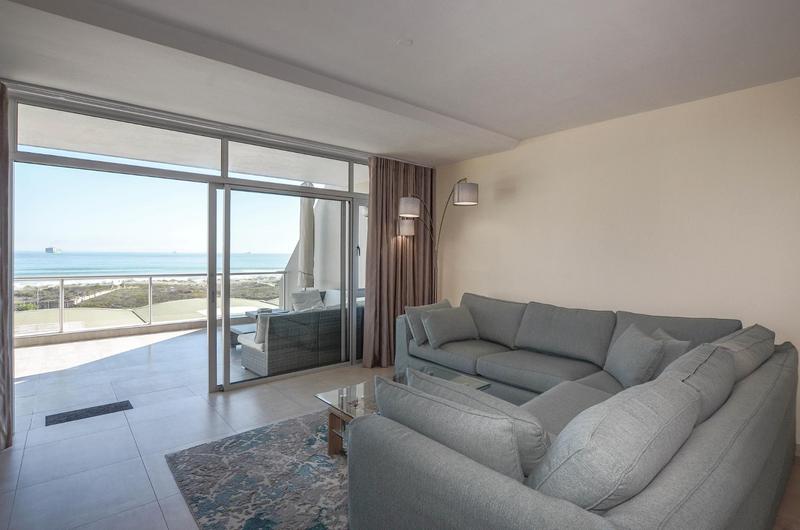 3 Bedroom Property for Sale in Dolphin Beach Western Cape